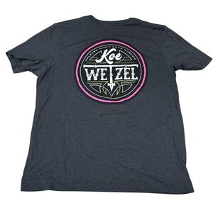 Koe Wetzel Tee size: XL